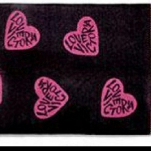 Victoria's Secret hearts Throw Blanket 62"‎ x 52" - Picture 3 of 7